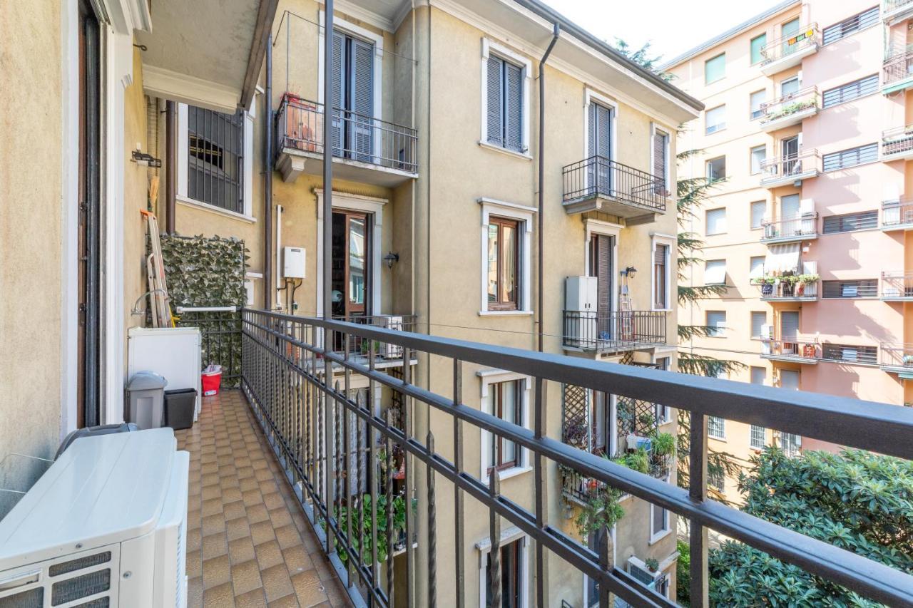 A Due Passi Da Piazza Firenze Apartment ميلان المظهر الخارجي الصورة