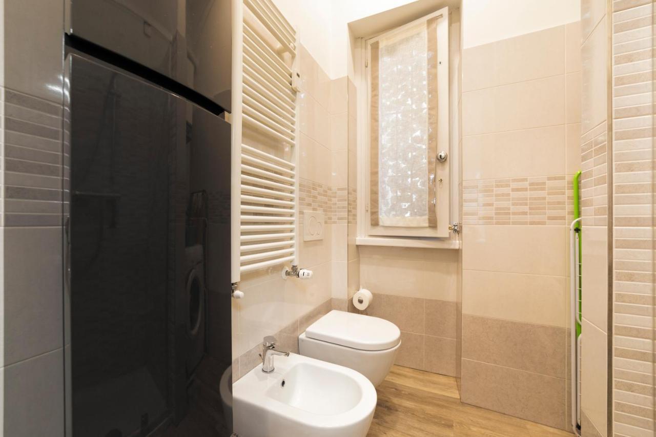 A Due Passi Da Piazza Firenze Apartment ميلان المظهر الخارجي الصورة